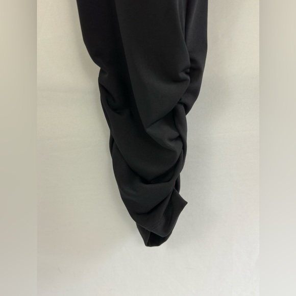 TORRID Black Studio Knit One Shoulder Jumpsuit Elastic Waist Pockets Tor… - Picture 6 of 13